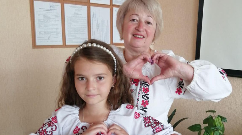 Дев’ятирічна школярка із Золотоноші визнана найкращим знавцем рідної мови в Україні