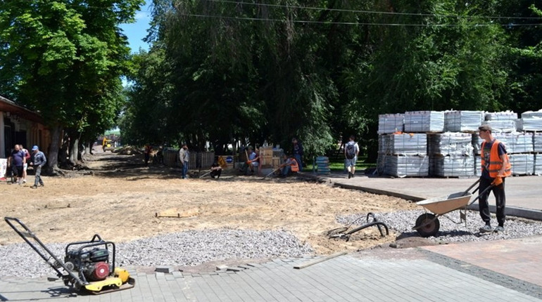 Відновилися роботи з реконструкції вулиці Гоголя