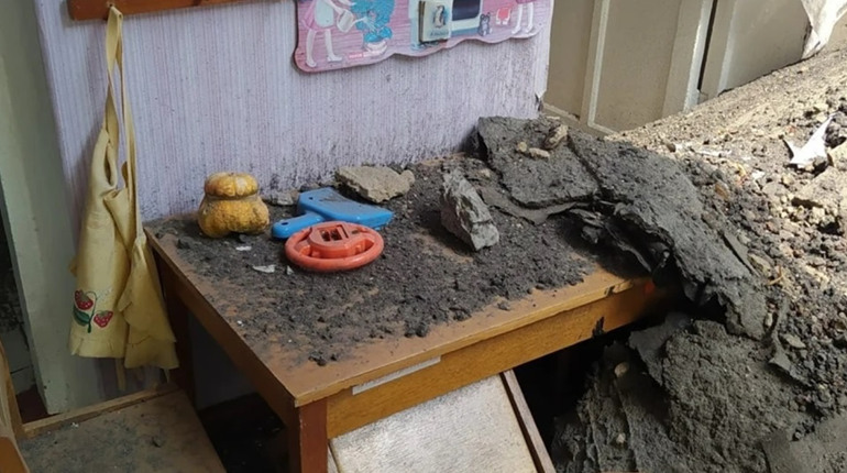Через обстріли в Оріхові зруйновано дитячий садок та музичну школу