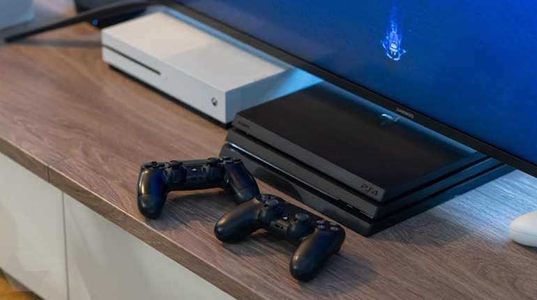 З’явилися перші фото та відео старших версій PlayStation 5, які мають вийти у 2023 році