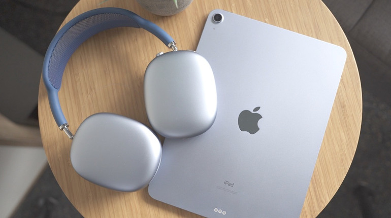 Довгоочікуваний подарунок Apple AirPods Max