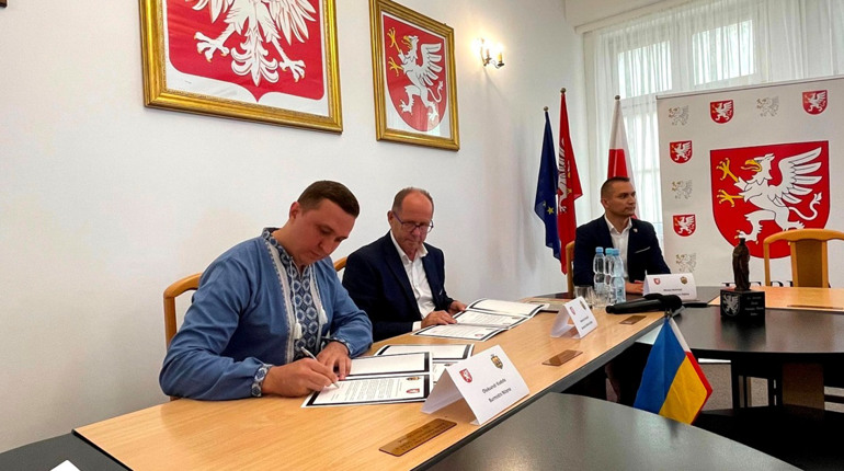 Польське Дембіца приймає делегацію з українського Ніжина