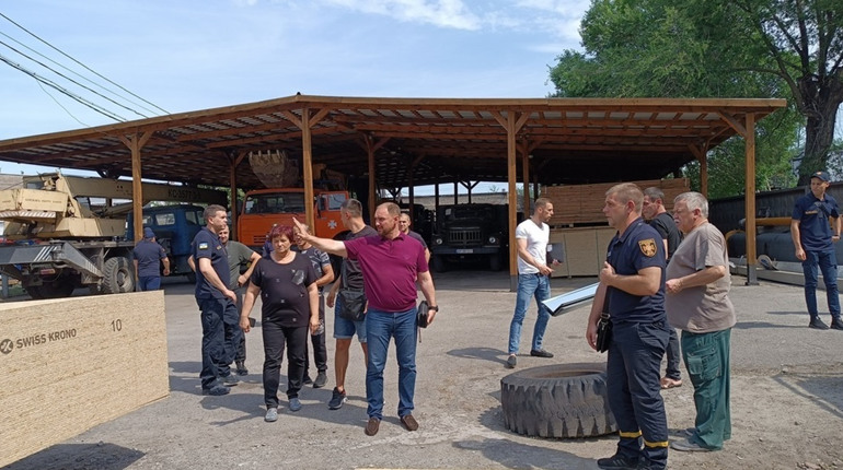 Мешканці Гуляйполя отримають будматеріали для відновлення житла після обстрілів