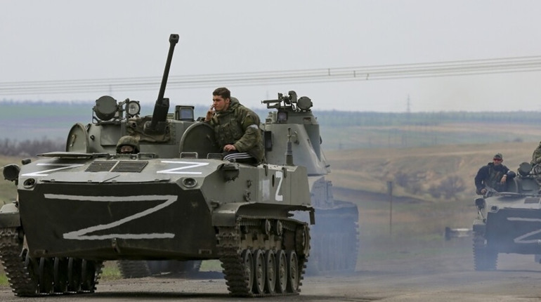 Через Мелітополь війська рф перевозять техніку у бік Херсону