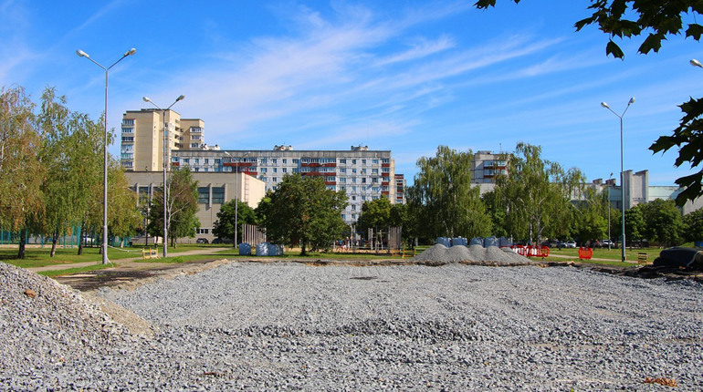 На ХАЕС облаштовують нові тенісні корти, баскетбольний майданчик та штучне поле для мініфутболу