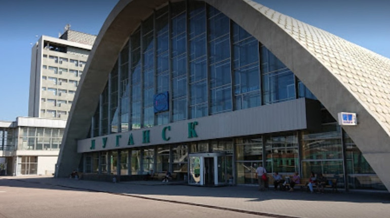 На окупованій Луганщині призначено два приміських потяги. Розклад