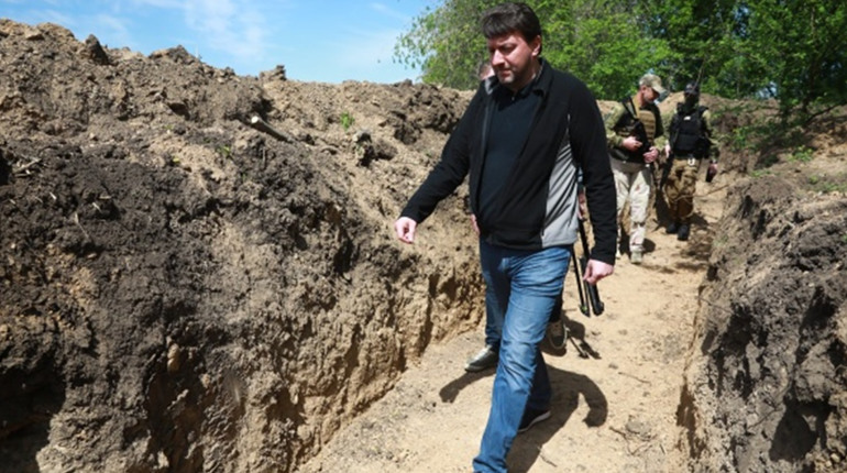 Робота над посиленням оборони Запоріжжя не зупиняється ні на день — Старух