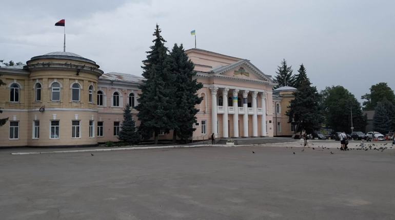 Мистецькі заклади Первомайська набирають учнів на майбутній навчальний рік