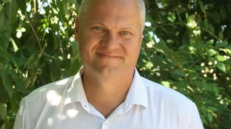 Побили, натягли мішок на голову та вивезли: на Херсонщині викрали очільника Горностаївської громади