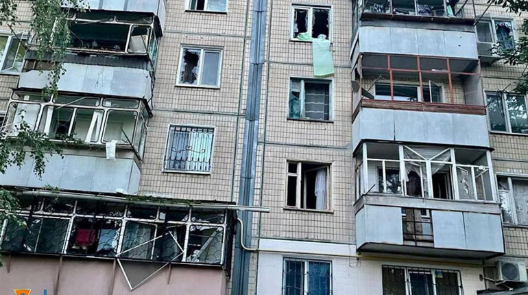 Нічна атака на Нікополь: руйнування соціальної інфраструктури та постраждалі серед мешканців