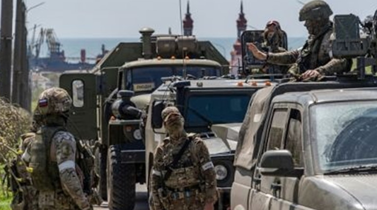 Російські загарбники похапцем вивозять свої родини з Херсонщини - ОДА