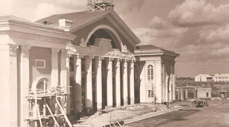 Гра: впізнай місце в Жовтих Водах за старими фото?