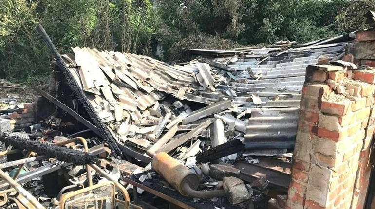 Ворог обстріляв 16 приватних будинків у Пологівському районі