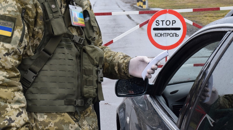 Ще одній категорії чоловіків дозволили виїзд з України