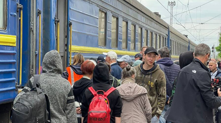 Для евакуації потягами з Покровська потрібна реєстрація. Коли і де реєструватися