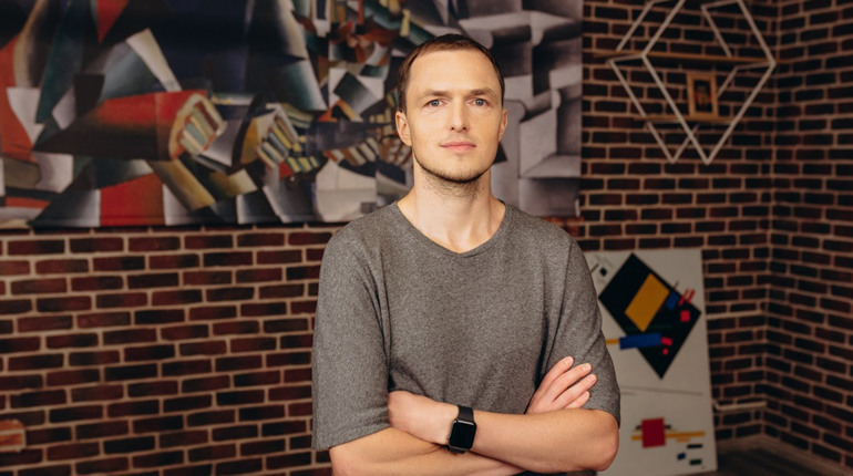 Цифрова захищеність у часи війни: що встановити, а що видалити на смартфоні, аби лишатися на зв'язку