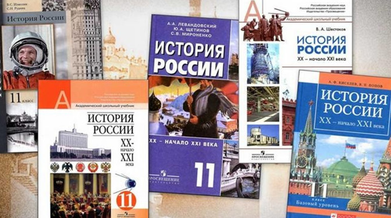На окуповану Херсонщину росіяни планують завезти свої книжки та підручники - Янушевич