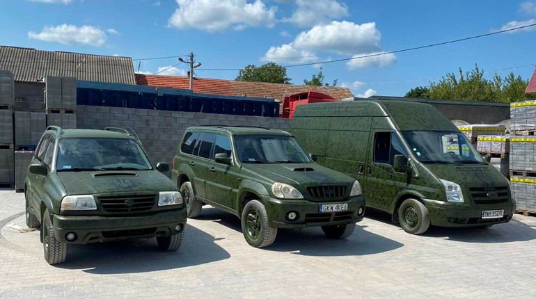 Волонтери з Тернопільщини передадуть автомобілі для бійців Запоріжжя