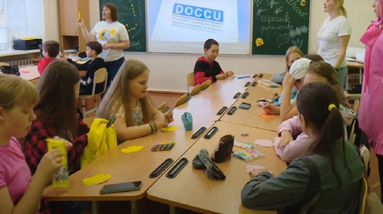 Літні клуби Kolo Clubs: як попри війну вдалося організувати безпечнний відпочинок дітей у Чернігові