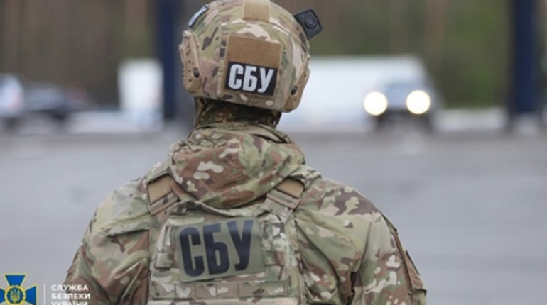 Мешканка Сарн «зливала» інформацію про рух техніки ЗСУ