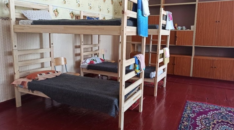 Переселенців з Херсонщини готові прихистити у Кривому розі та годувати тричі на день