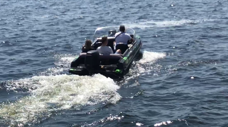 Жителям Херсонщини окупанти заборонили перетинати Дніпро, порушників розстрілюватимуть