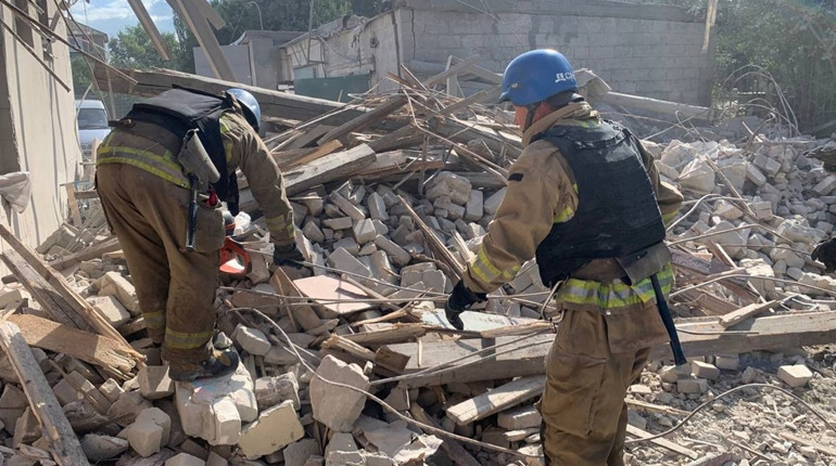 Рятувальники завершили розбір завалів зруйнованої росіянами школи в Курахово