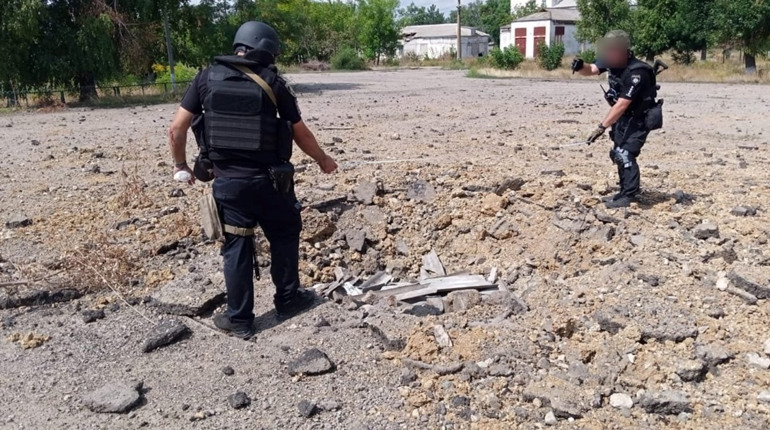 Воєнні злочини на Херсонщині: тривають обстріли, мародерства та викрадення людей