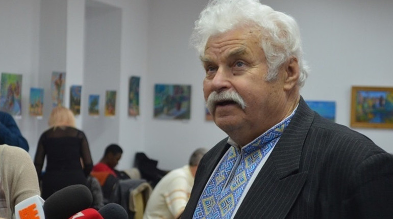 «Якщо українець несвідомий, то він стає біомасою, іде туди, куди його пхають»: Олекса Різниченко