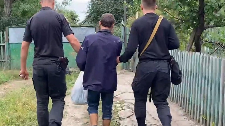 Вдарив ножицями в шию: мешканця Маяківської ОТГ судитимуть за замах на вбивство співмешканки