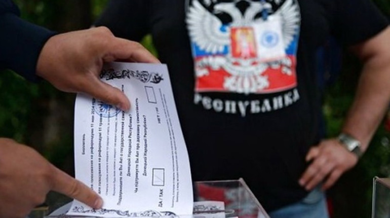 Для чого Росії поспішний "референдум" на окупованій території Донеччини: три причини
