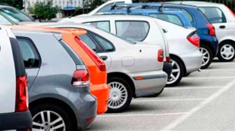 У Жовтих Водах планують будувати автостоянку. Громаду запрошують до слухань та вносити пропозиції