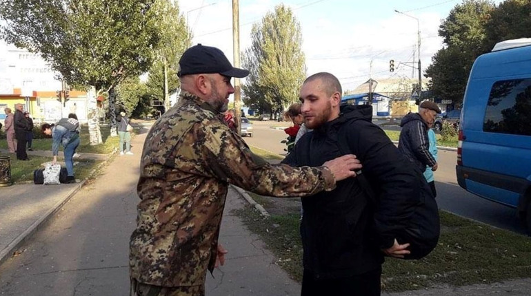 Захисник Азовсталі з Добропілля повернувся додому