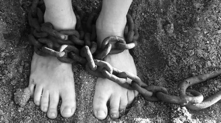 Що робити, якщо рідні потрапили в полон? Номери телефонів, що стануть у нагоді