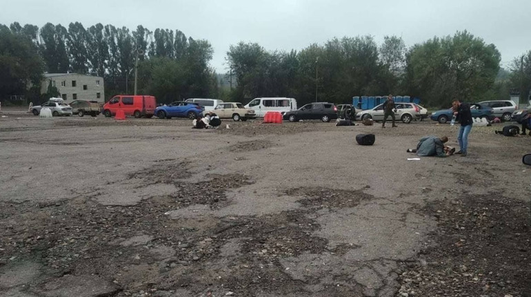 Окупанти вдарили ракетами по гуманітарній колоні на виїзді із Запоріжжя, є загиблі