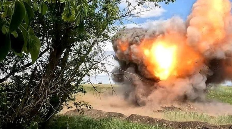 ЗСУ уразили базу і три склади боєприпасів окупантів на Запоріжжі