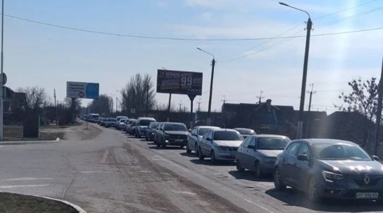 Колаборанти в паніці втікають з Криму: як зрадники відреагували на вибух на Кримському мосту