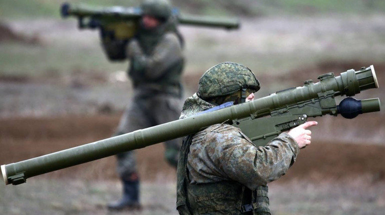 Підсумки дня: Одещина після обстрілів 10 жовтня. Черги на АЗС, ажіотаж з водою та котики-зенітники