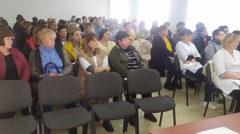 Медиків Старокостянтинівщини навчали як діяти у випадку ядерної загрози. А що потрібно знати усім?