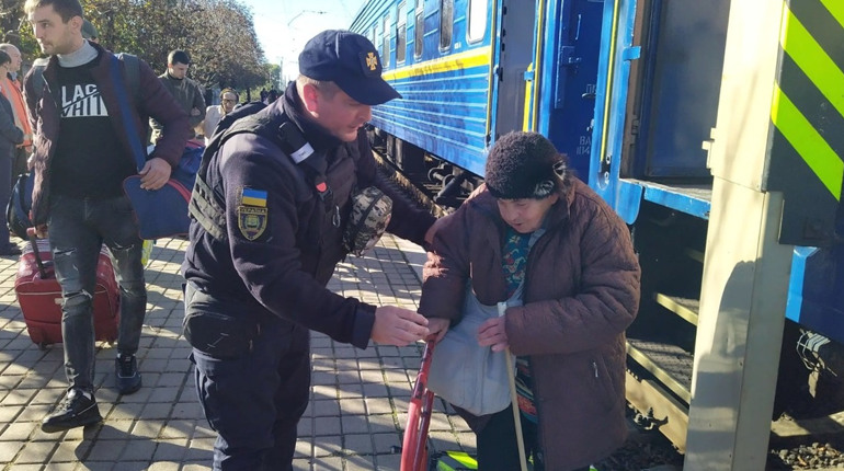 16 жовтня з Торецька вирушить евакуаційний автобус: як записатися?