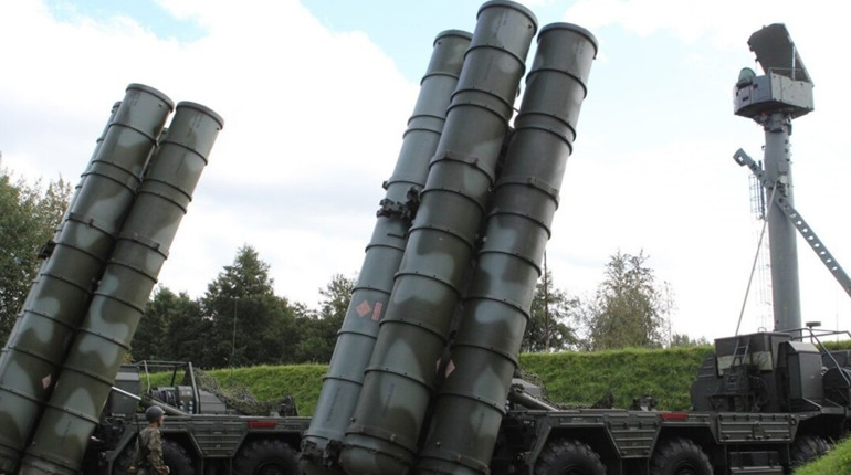 ЗСУ на Запоріжчині знищили ворожі склади, комплекси С-300 та 200 окупантів