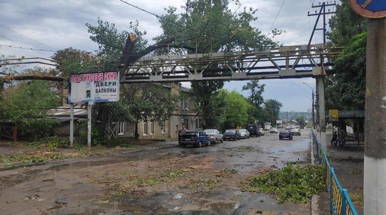 Первомайська влада визначилася з виконавцем ремонту вулиці Гагаріна