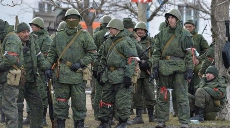 До 2000 мобілізованих росіян заїхали на Херсонщину, а російські лікарі та вчителі евакуюються