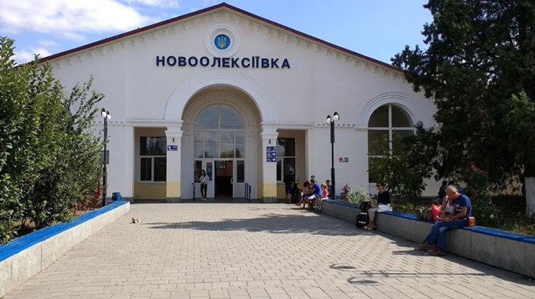 У Генічеському районі окупанти захоплюють будинки людей, які виїхали
