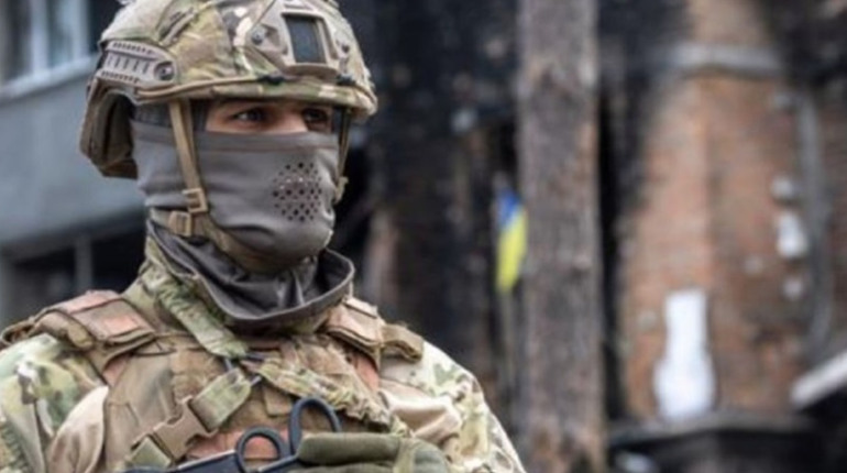 ЗСУ наступають вглиб Луганщини, росіяни тікають з передмістя Лисичанська. Що відбувається