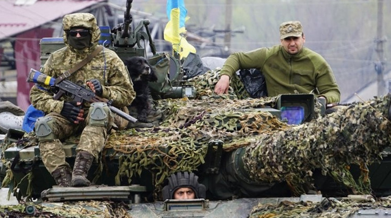 На Сватівщині знищено казарму з окупантами. Яких втрат зазнали російські загарбники