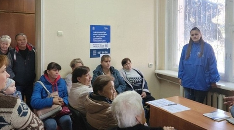 Зустріч з працівниками БФ "Право на захист" у Черкасах для тореччан: коли і навіщо