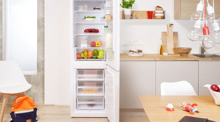 Купити холодильник Indesit