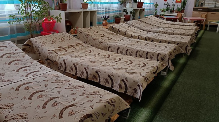 На Донеччині облаштували місця тимчасового перебування для жителів Торецької громади: навіщо?