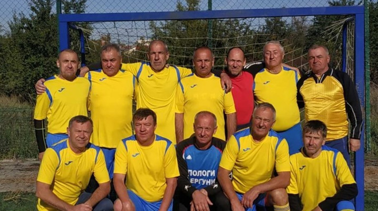 Переяславці вийшли у півфінал на всеукраїнських змаганнях ветеранів на кубок «Колоса» з футзалу